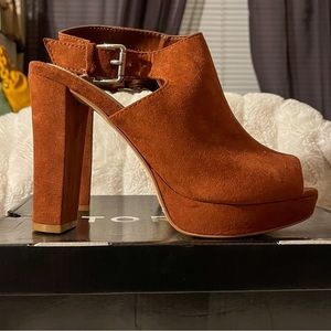 Faux suede peep toe platform heels (wide)